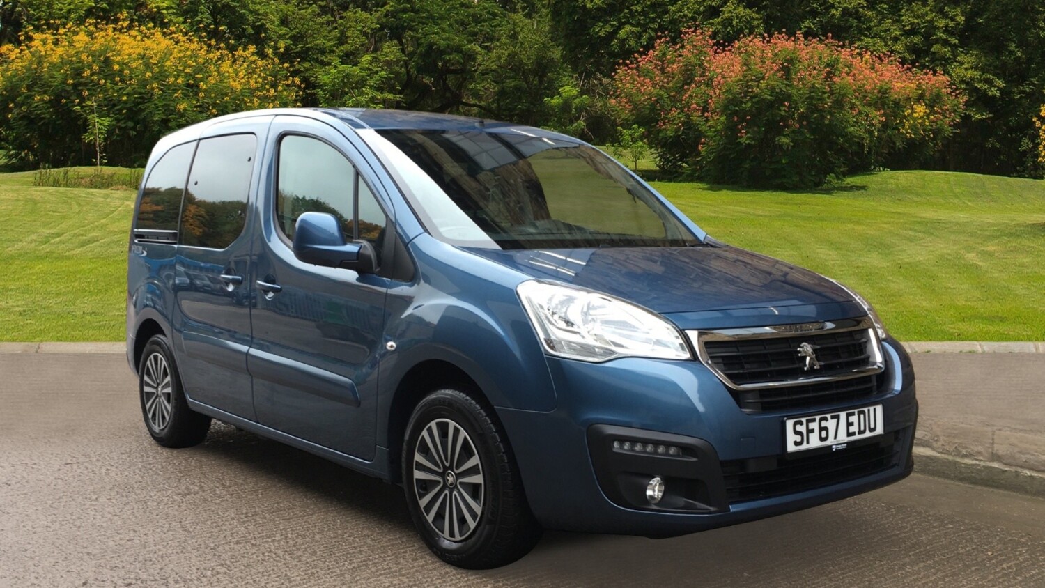 Peugeot Partner Tepee Used Car Review – CJCP